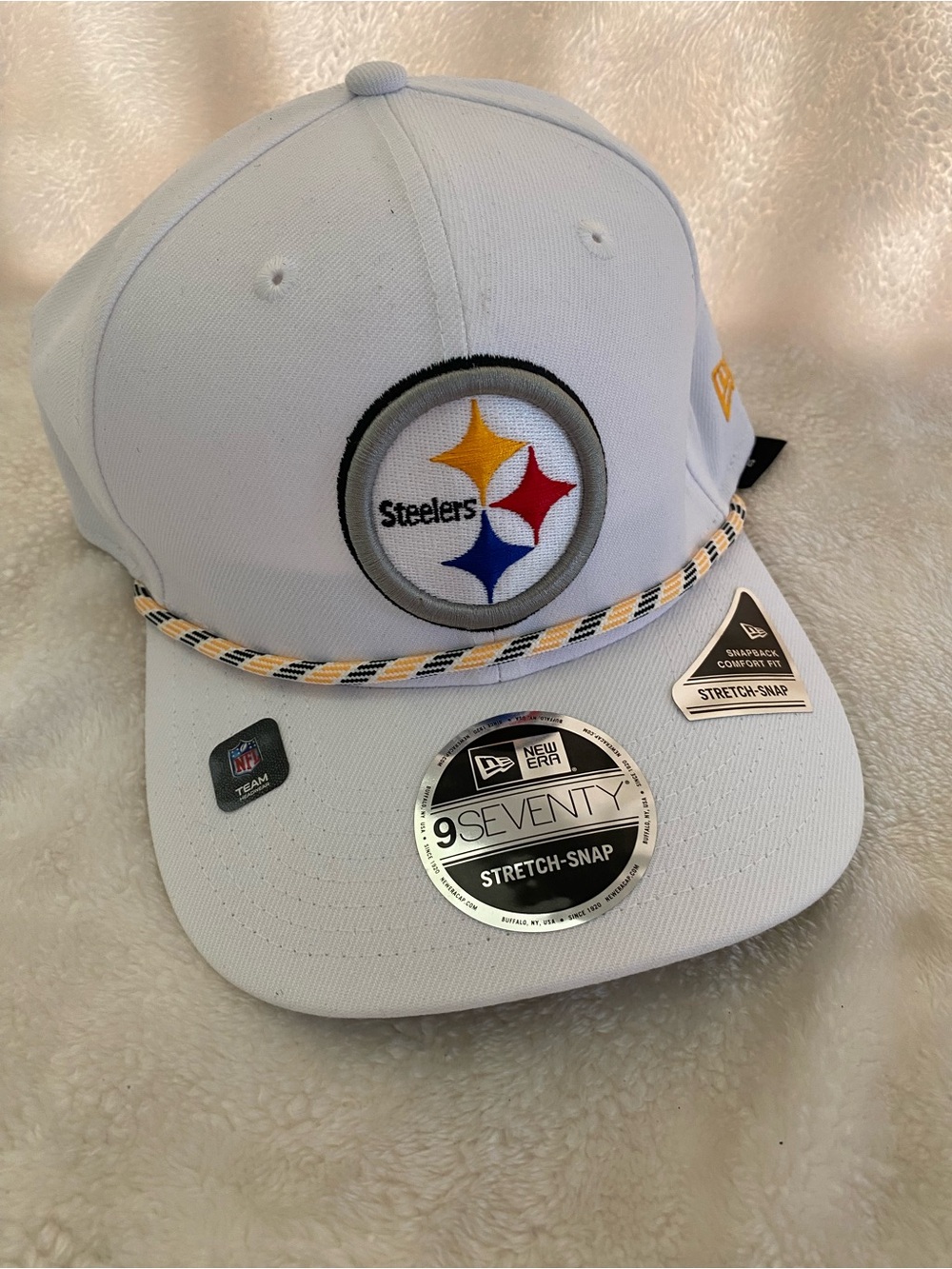 New Era White Pittsburgh Steelers Rope-Trim 9SEVENTY Stretch-Snap Hat